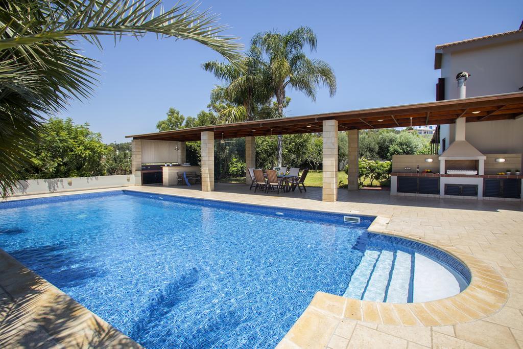 Ayia Napa Villa Magnolia מראה חיצוני תמונה